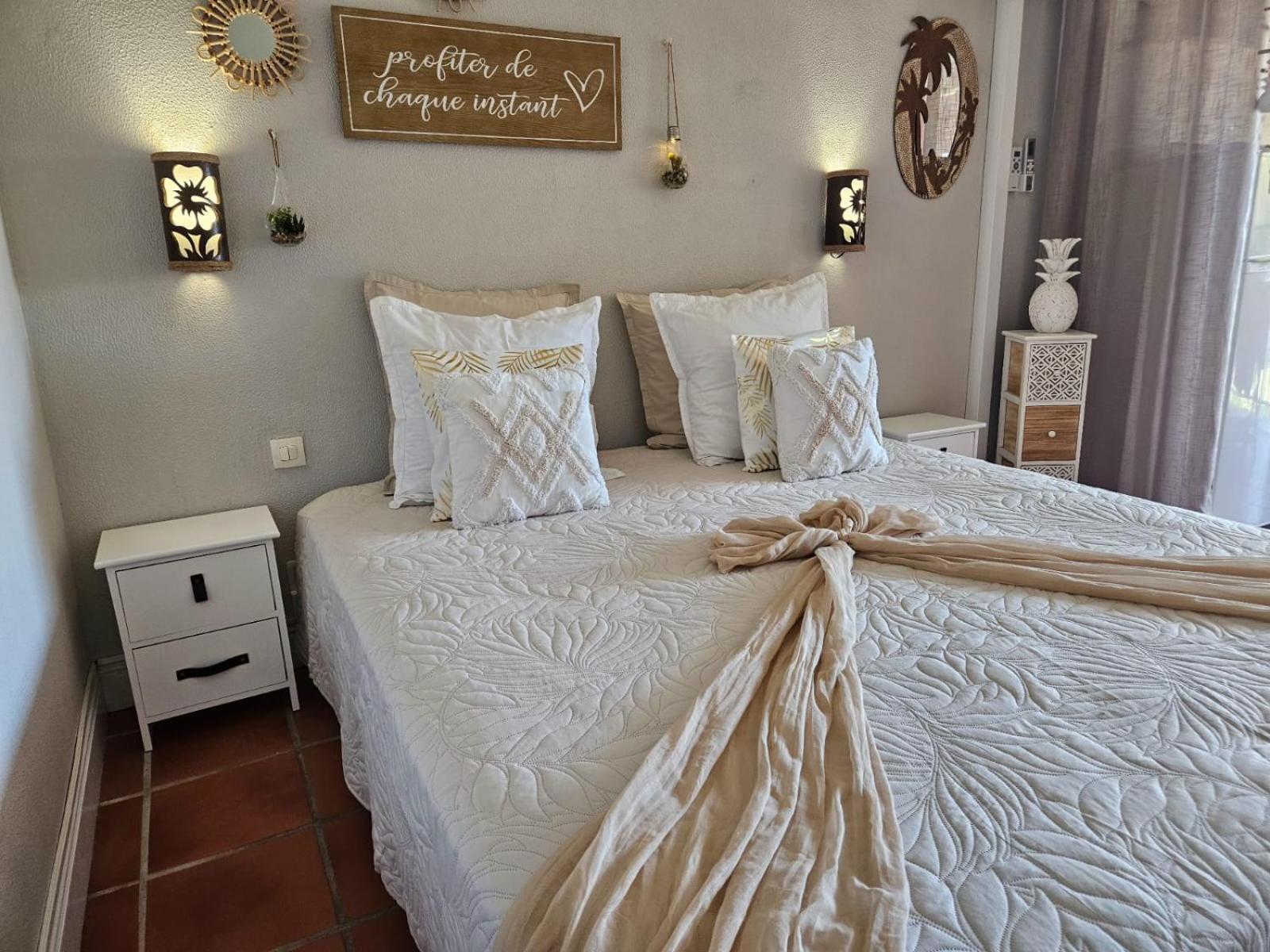 L'Oiseau Du Paradis Vue Mer Studio A Saint Francois A 100 M De La Plage Εξωτερικό φωτογραφία